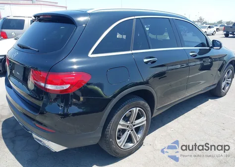 2018 Mercedes-Benz Glc 300 from USA, damaged, VIN WDC0G4JB3JV086986